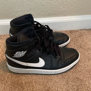 AF1 Jordan Black/White 8.5